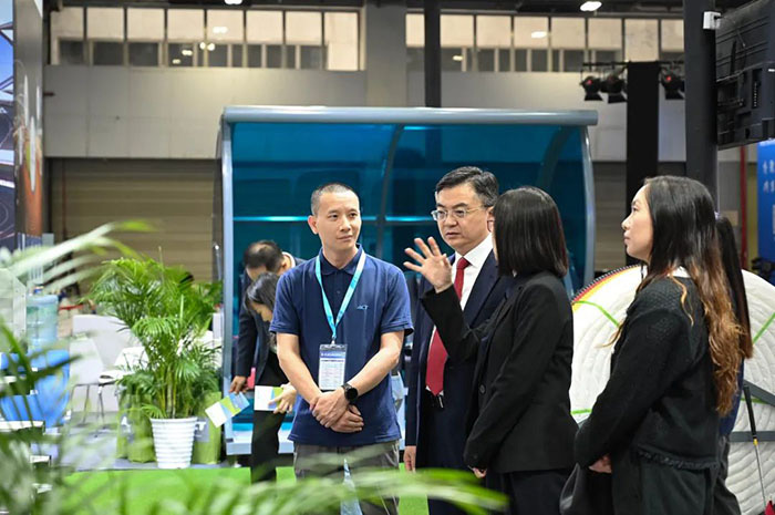 1732071433633804.jpg 640.jpg